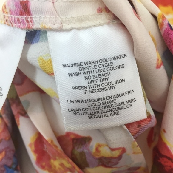 [Rachel Roy] Graphic Floral Ruched Sleeveless Top - Picture 7 of 9